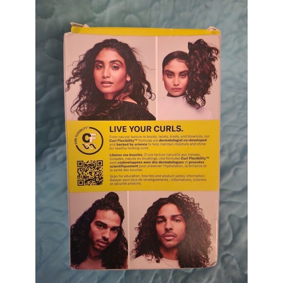 DevaCurl The Essential Starter Kit For Waves, Curls & Fine Hair NWT - Picture 2 of 3